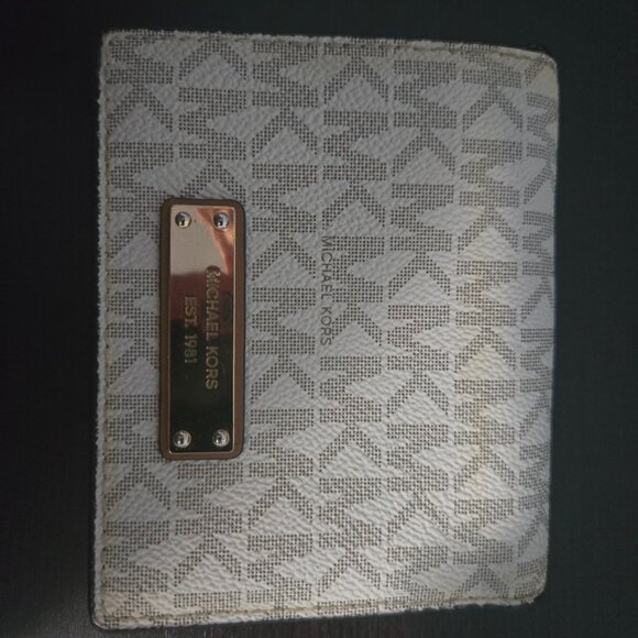 MICHAEL Michael Kors: Jet Set Travel Logo  Card Holder - Picture 2 of 4